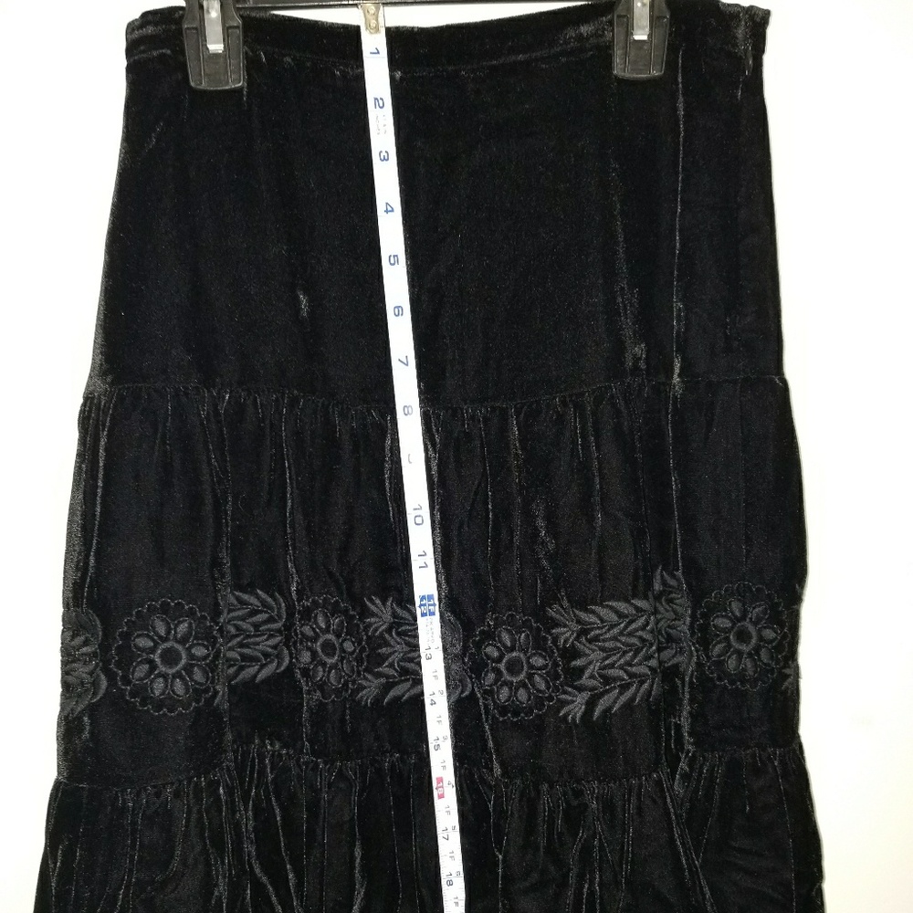 BCBGmaxazria S size